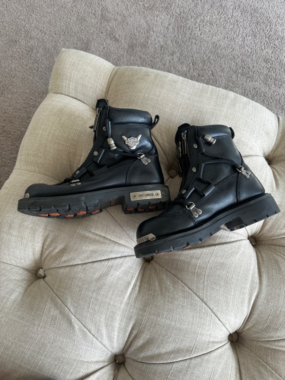 Harley-Davidson Black Leather Biker Boots with Silver Hardware - Picture 15 of 16